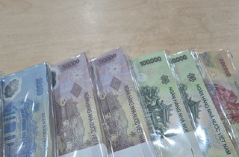 Càng cận tết, nhu cầu đổi tiền mới càng nhiều, nhưng coi chừng...