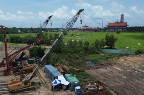 Cao tốc Biên Hòa – Vũng Tàu: Chậm giải phóng mặt bằng, nguy cơ thiếu đất đắp