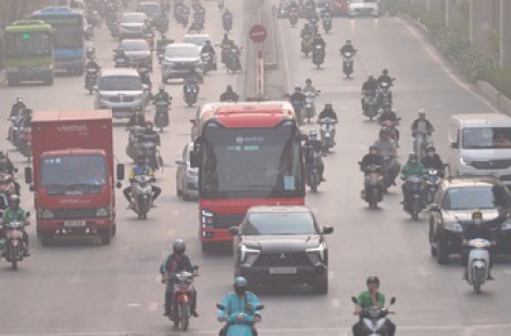 Chuyển đổi giao thông xanh: Chần chừ sẽ thêm gánh nặng cho thế hệ sau