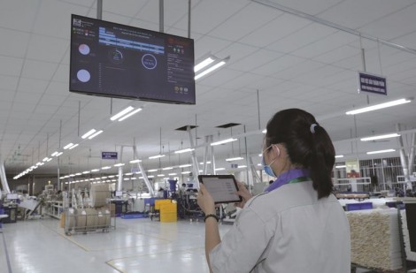 Chuyển đổi kép: Động lực phát triển công nghiệp hiện đại