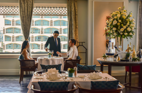 Có gì ở bữa brunch chỉ phục vụ 20 thực khách với mức giá gần 3 triệu đồng/người?