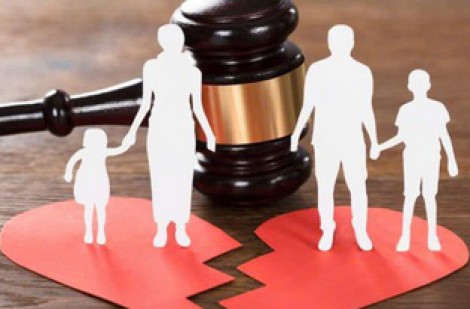 ”Cuộc chiến” giành con khi ly hôn: Bên nào thắng thì con cái vẫn 'thua trắng'