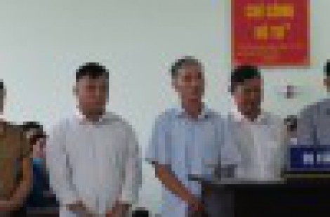 Cựu nữ phó chủ tịch HĐND xã hầu tòa vì chi sai hơn 30 triệu đồng