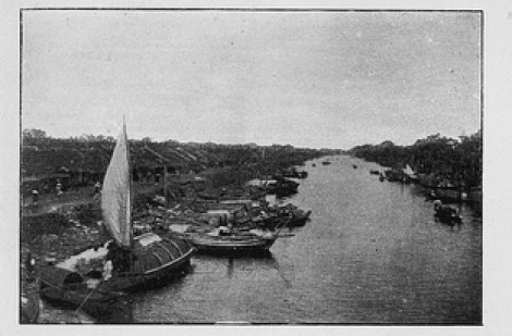 Du ký Việt Nam: Huế và vùng ngoại ô