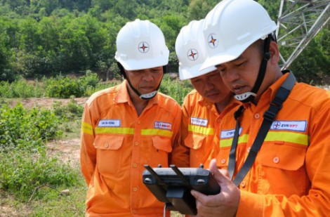EVNNPT đảm bảo truyền tải điện an toàn, ổn định trong 6 tháng đầu năm