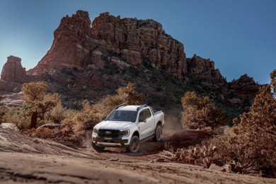 Ford Việt Nam ra mắt Ranger Stormtrak hoàn toàn mới và Everest Platinum cao cấp