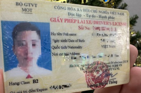 GPLX hết hạn phải thi lại lý thuyết: Ốm đau, đi công tác… có ngoại lệ?