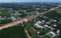 Gần đến ngày thông xe kỹ thuật, vẫn còn nhiều nhà thầu vi phạm cam kết