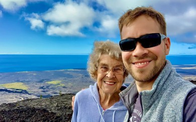 Gặp gỡ cụ bà 94 tuổi vẫn theo đuổi đam mê du lịch quanh thế giới