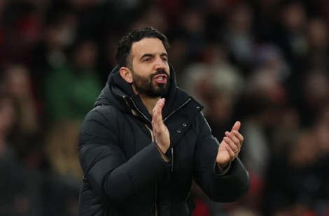 HLV Amorim quả quyết M.U sẽ vô địch Ngoại hạng Anh, Barcelona lên đỉnh La Liga