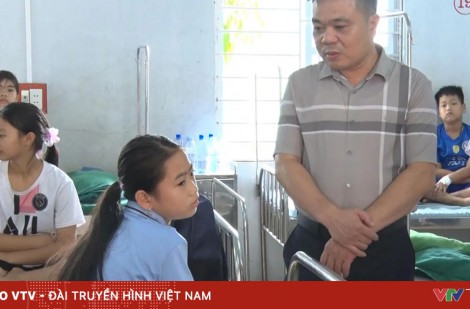 Hà Giang: Hơn 50 học sinh nghi ngộ độc thực phẩm sau tiệc lên hoan Trung thu