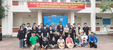 Hà Nội: Câu lạc bộ tình nguyện Hà Nội Xanh – Ra quân chiến dịch tình nguyện hè năm 2023