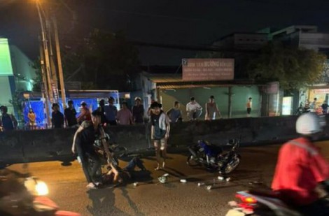 Hai xe máy tông trực diện trên Quốc lộ 1A, nam thanh niên tử vong