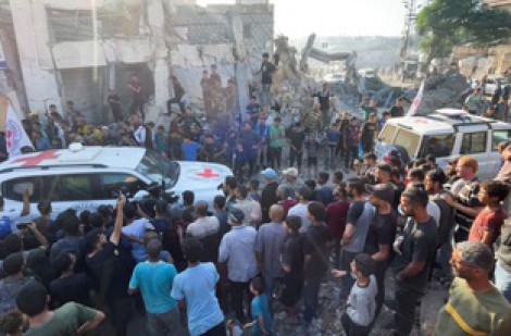 Hamas bắt đầu thả con tin Israel
