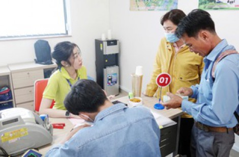 Học phí cao: Cần sửa chính sách tín dụng sinh viên