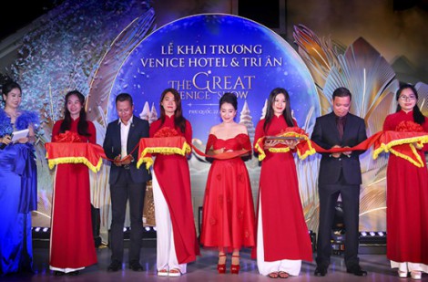 Khai trương công trình khách sạn Venice Hotel Phú Quốc và khai mạc triển lãm chợ đêm bên biển VUI-Fest Bazaar