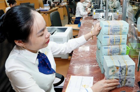 Lãi suất thấp, vay tiền mua nhà có dễ?