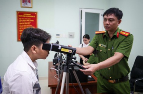 Làm thẻ căn cước trẻ dưới 6 tuổi mang theo giấy tờ gì?