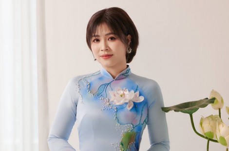 MC Hoàng Linh xin lỗi vụ quảng cáo sữa, dân mạng vẫn chỉ trích