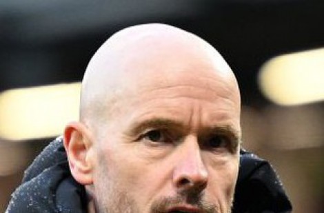 M.U thua thê thảm, HLV Erik ten Hag vẫn ‘kiên cường’: Tôi không nghĩ mình bị sa thải