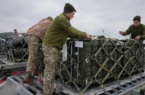 Mỹ chuẩn bị gói viện trợ vũ khí trị giá 1 tỷ USD cho Ukraine