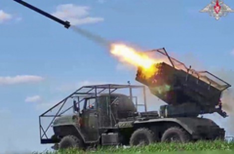 Nga ồ ạt phóng tên lửa và UAV sang Ukraine từ nhiều hướng
