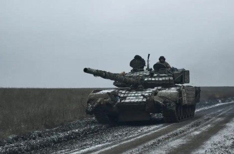 Nga thay đổi chiến lược, tấn công 3 mũi ở Avdiivka