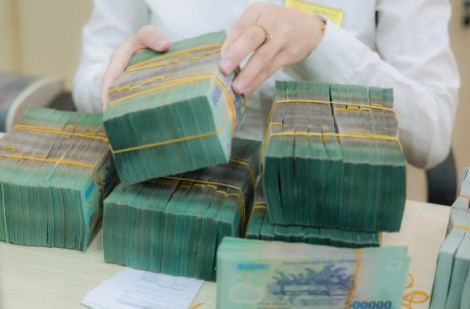 Ngân hàng hạ lãi suất giúp doanh nghiệp hồi phục sau bão