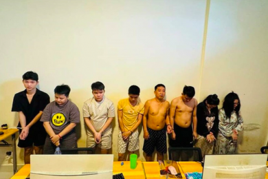 Người mua hàng online đối mặt lừa đảo