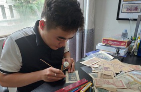 Những nghề độc lạ: Phục sinh những tờ tiền cổ