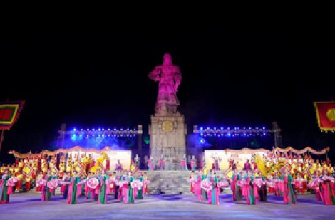 Những ngọn núi thiêng: Núi Bân, nơi Quang Trung lên ngôi hoàng đế