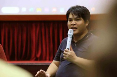 Nối lại lịch sử qua phục chế phim