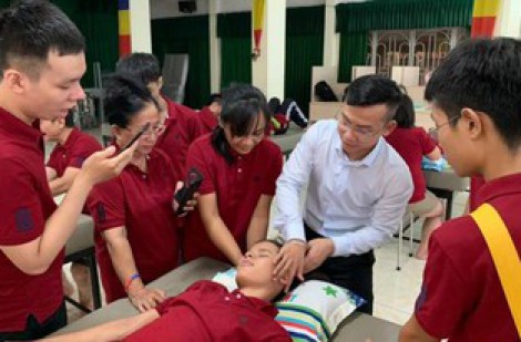 Nơi tạo việc làm, gieo mầm thiện cho người khiếm thị