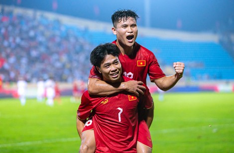 Nóng: Hé lộ đãi ngộ 'khủng' trao cho Công Phượng