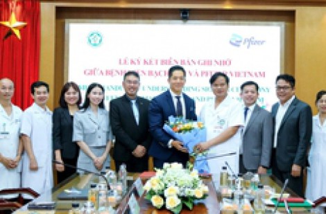 Pfizer Việt Nam và Bệnh viện Bạch Mai ký ghi nhớ hợp tác chăm sóc sức khỏe