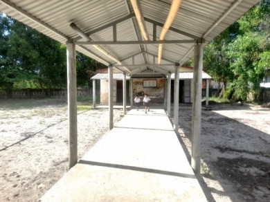 Quảng Trị: Yêu cầu một trường tiểu học trả lại tiền huy động sửa nhà vệ sinh