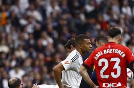 Real Madrid gặp ác mộng dù thắng Osasuna: Thêm 3 ca chấn thương, mâu thuẫn nội bộ trầm trọng