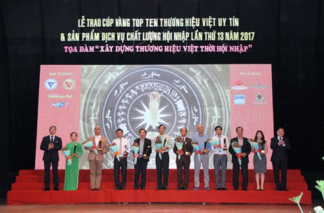 SCTV nhận cúp vàng Top ten “Thương hiệu Việt uy tín và sản phẩm/dịch vụ Chất lượng - Hội nhập”