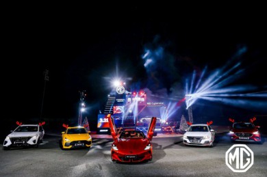 Siêu xe thể thao điện MG Cyberster ra mắt thị trường ôtô Việt Nam