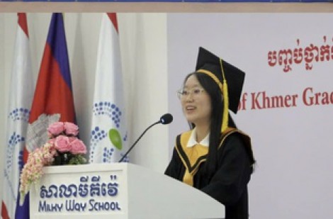 Sinh viên quốc tế thạo 4 thứ tiếng, chia sẻ lý do chọn trường ĐH Việt Nam