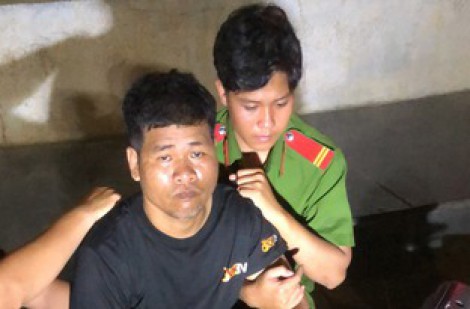 Tây Ninh: Bắt nghi can vận chuyển 2,1 kg ma túy bằng xe máy qua biên giới