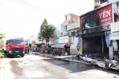 Tây Ninh: Cháy shop quần áo, 1 người tử vong, thiệt hại hơn 10 tỉ đồng