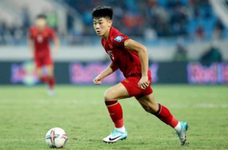 Thầy Kim phải trổ tài ‘đãi cát tìm vàng’ cho U.22 Việt Nam