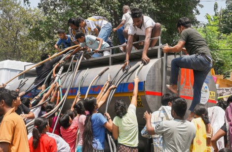 Thủ đô Ấn Độ trải qua chuỗi 32 ngày nóng trên 40 độ C, dài nhất trong 14 năm