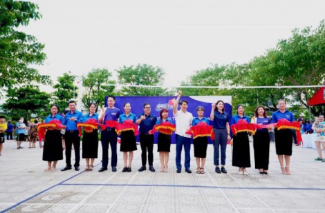 Tiến Linh khởi động 'Công trình Không gian Thể thao' toàn quốc