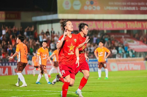 Tiền vệ Việt kiều Nga phản ứng bất ngờ trước thông tin được đá SEA Games