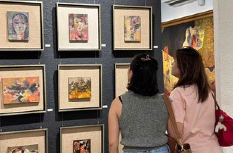 Trưng bày những bức tranh dang dở cuối cùng của họa sĩ Hồ Hữu Thủ