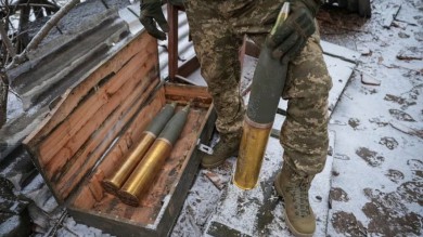 Ukraine phanh phui tham nhũng lớn trong mua đạn dược của quân đội