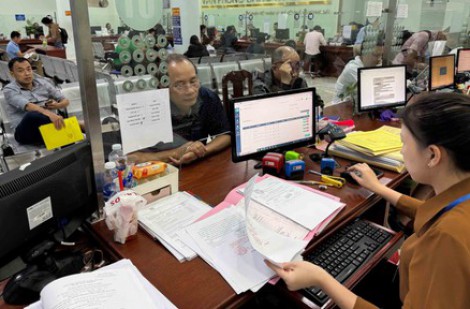 Vì sao nhiều trường hợp tiền sử dụng đất tăng cao?