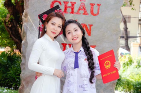 ”Viết cho con ngày tốt nghiệp” gây sốt mạng xã hội